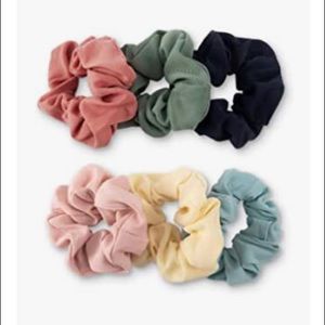 6 pack of scrunches